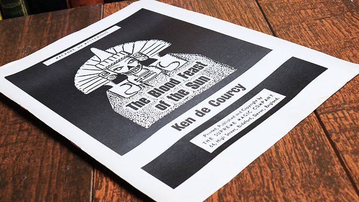 Le Festin de Sang du Soleil de Ken De Courcy, en vente