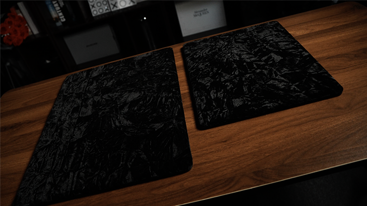 Black Art Close-up Pad Set (Medium) by Bond Lee & Stephen Chan