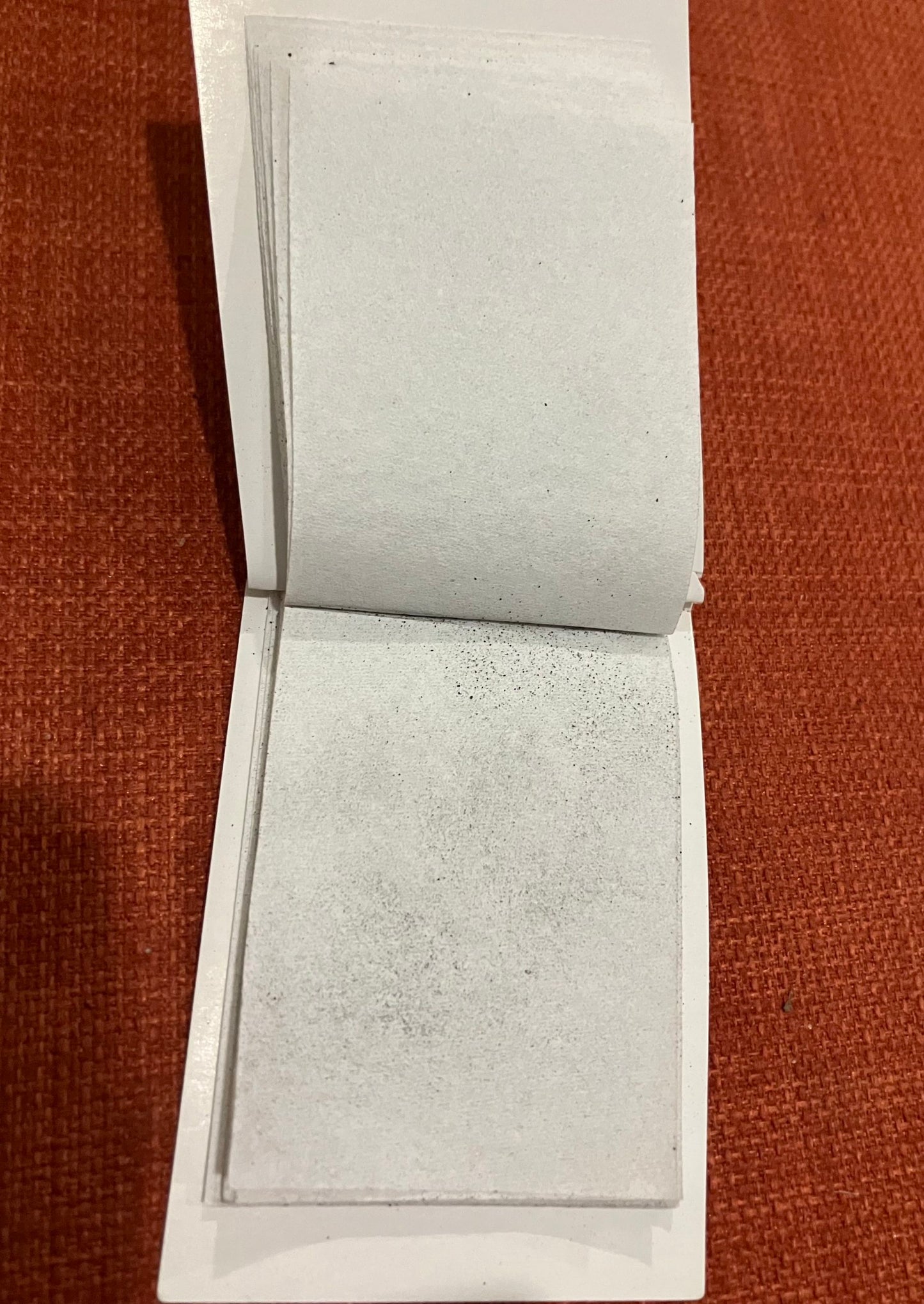 Cheap flash pads with powdery residue