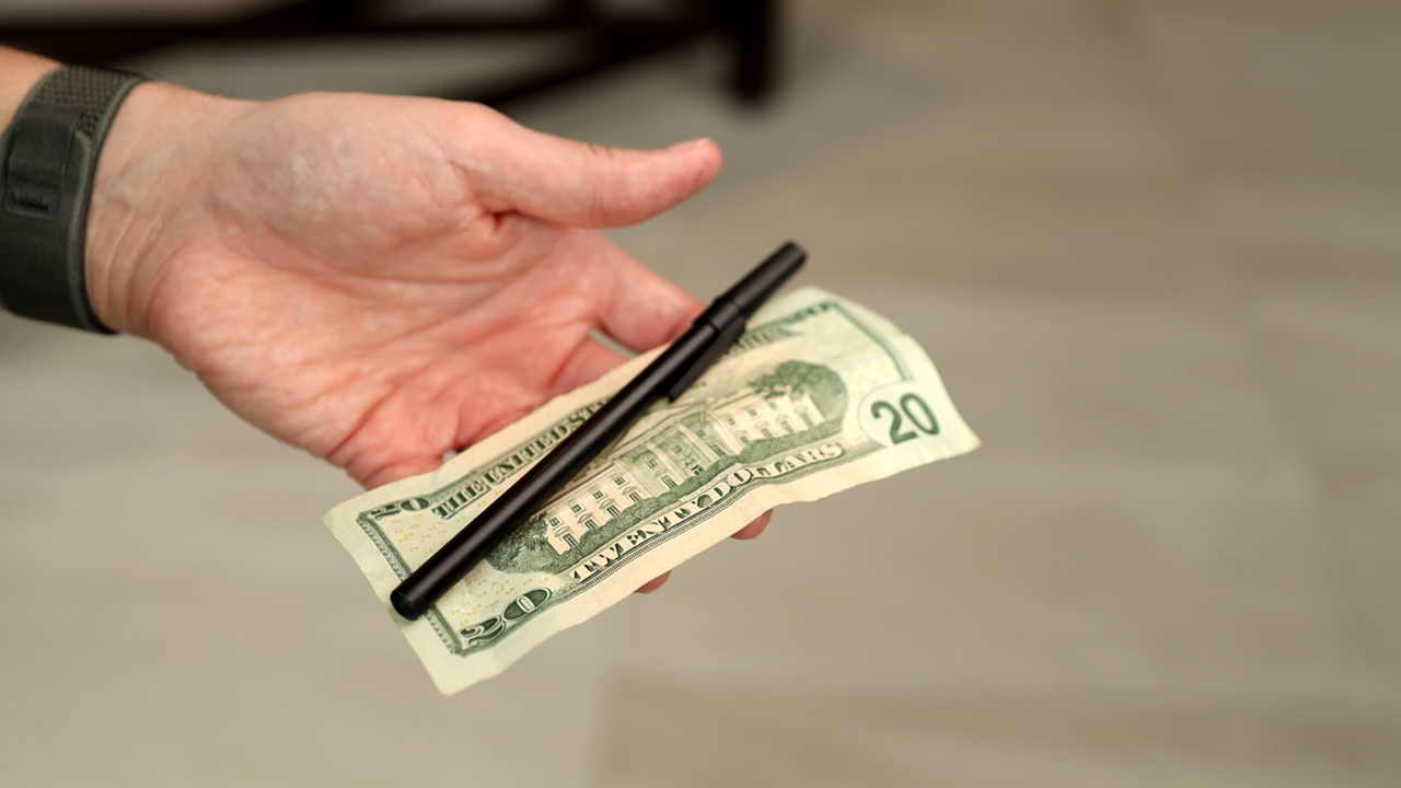 Pull par R. Paul Wilson