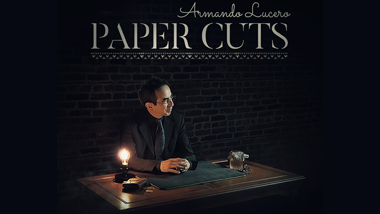 Volume secret de Paper Cuts par Armando Lucero