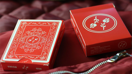 Cartes à jouer roses rouges par Daniel Schneider