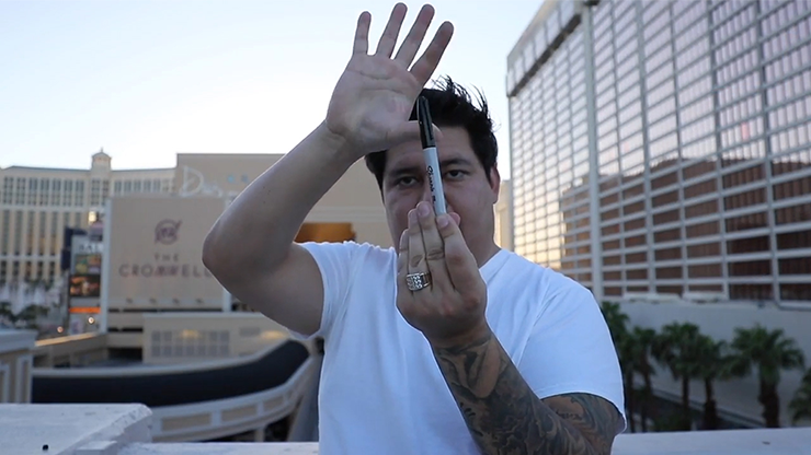 Maxwell's Signature Opener, Gimmicks and Online Instructions by The Other Brothers*