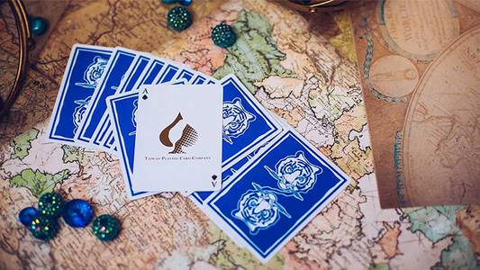 Cartes à jouer The Hidden King Blue Luxury Edition par BOMBMAGIC