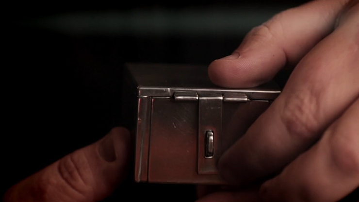 RSVP BOX HERO, Silver Samurai par Matthew Wright*