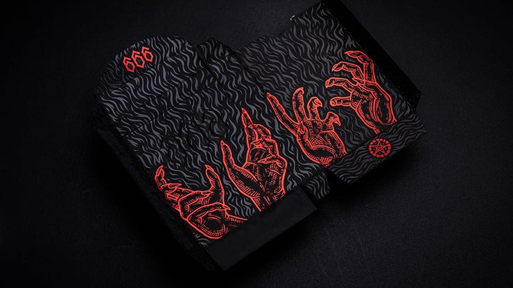 666 cartes à jouer rouges par Riffle Shuffle