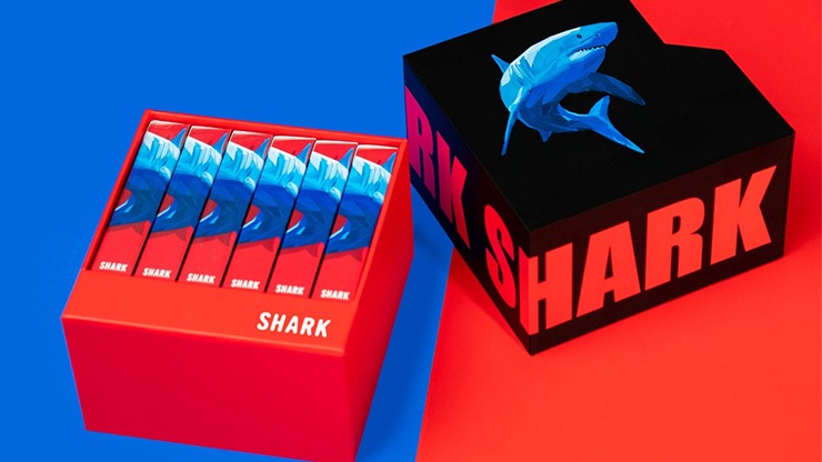 6 cartes à jouer Shark, étui gratuit de 6 boîtes inclus par Riffle Shuffle