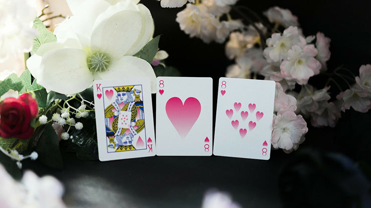 YUCI, cartes à jouer roses par TCC