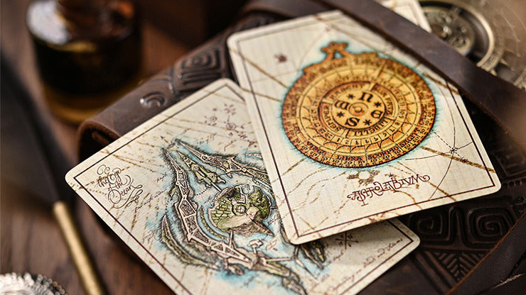 Gilded Eye of the Ocean Astra Polaris, Black Playing Cards