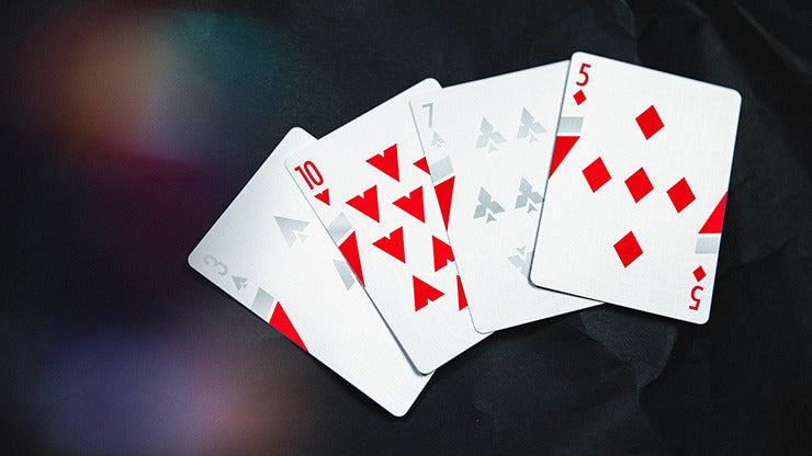 Cartes à jouer verticales rouges*