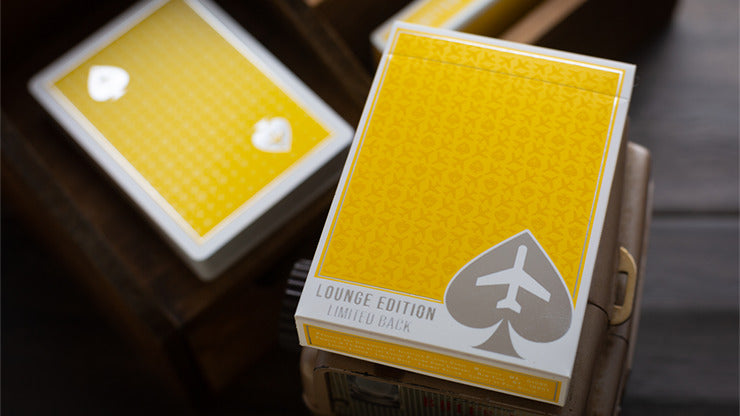 Salon en édition limitée en taxiway jaune par Jetsetter Playing Cards*