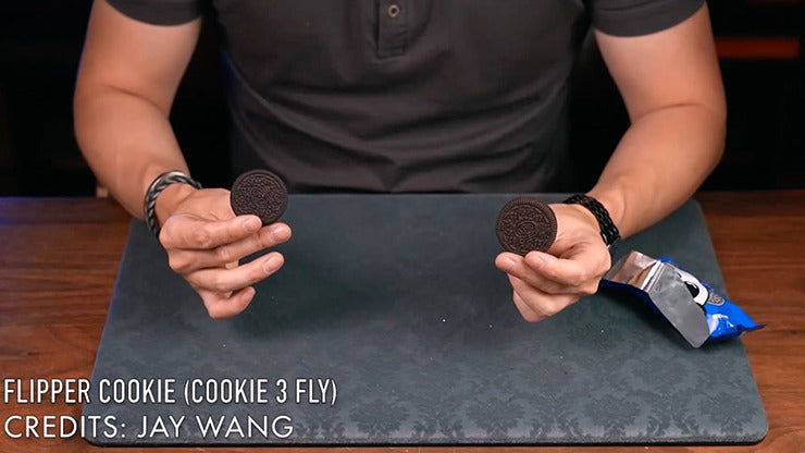 Flipper Cookie, Gimmick et instructions en ligne par Taiwan Ben*