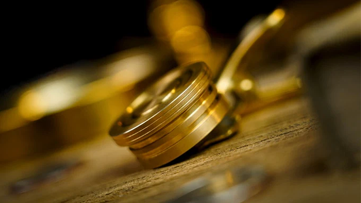 Magnetic Coin Box (Half Dollar) by Artisan Coin & OFM Studio