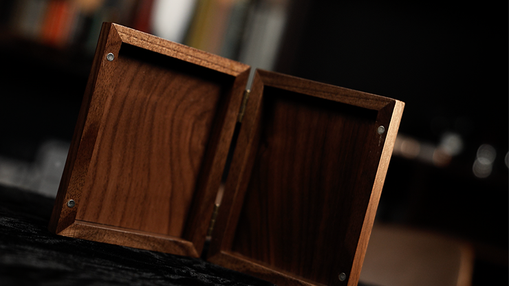 Mirage Box by Stephen Chan & Bond Lee