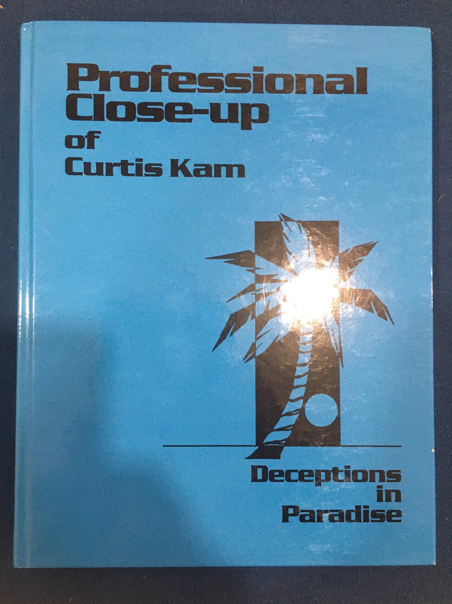 GROS PLAN PROFESSIONNEL DE CURTIS KAM, 1ère éd, utilisé