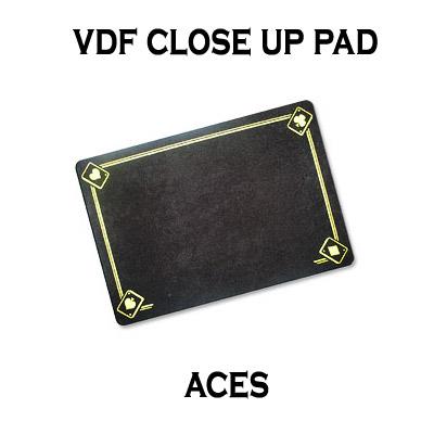 VDF Close Up Pad with Printed Aces, Black by Di Fatta*