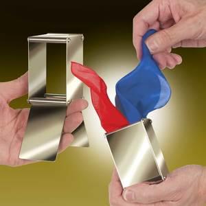 Coffret en soie Empire (Demon Wonderbox), en vente